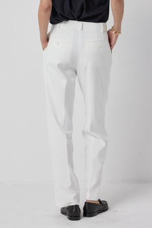 The back view of a woman wearing Velvet by Jenny Graham's BUNDY PANT.