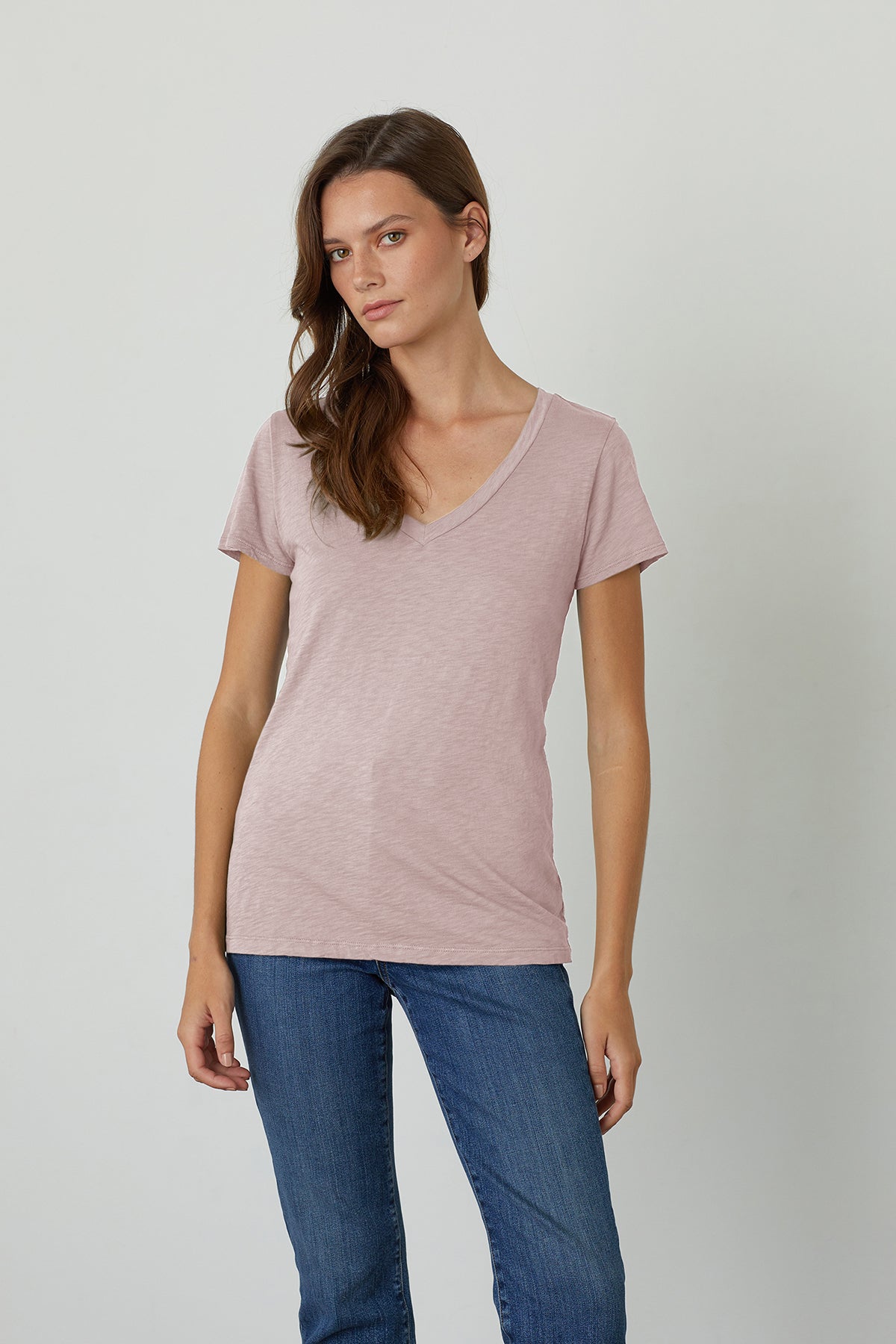 lilith in rosette front tee