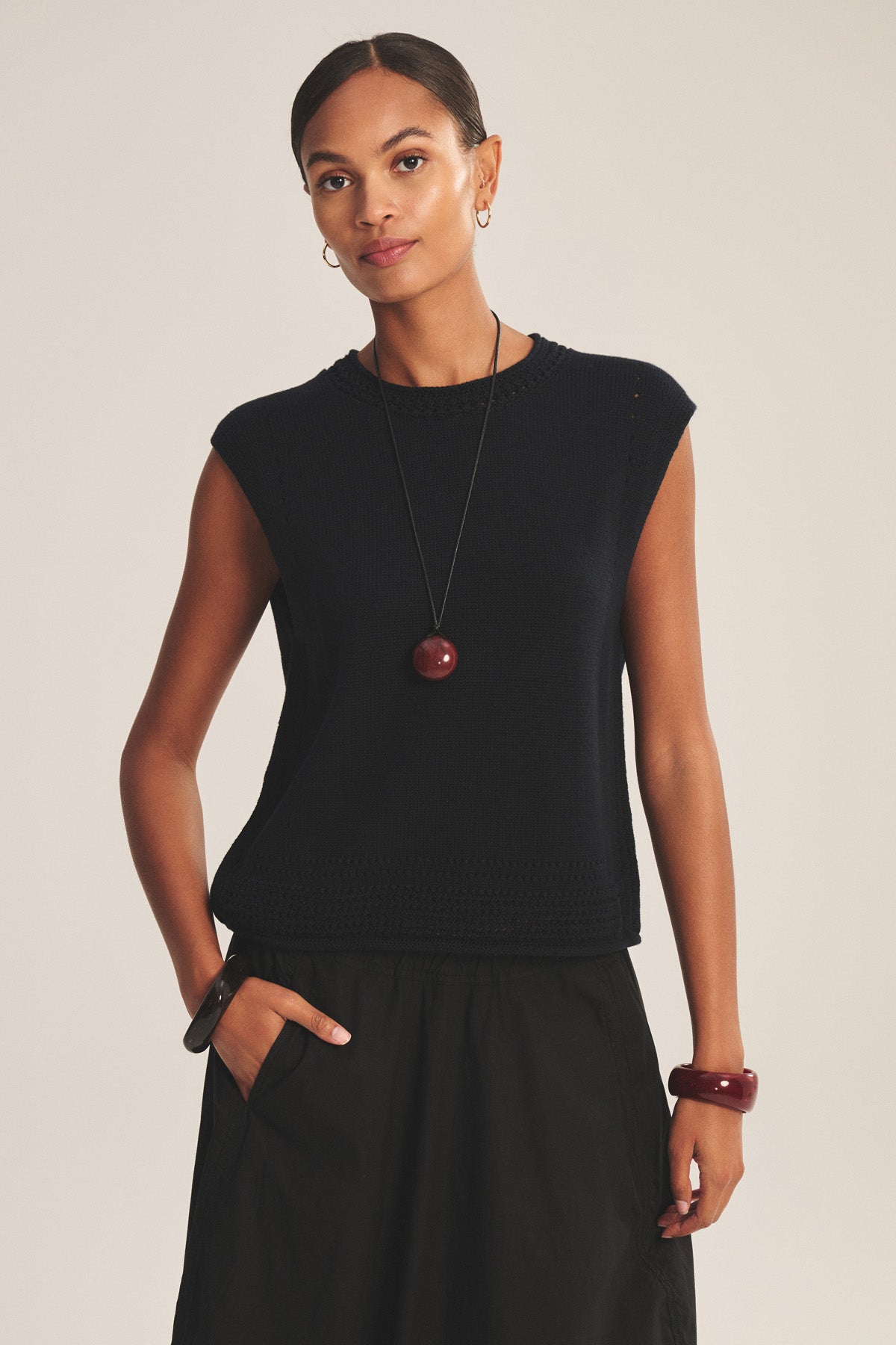 Velvet By Graham & Spencer Vanny Women Sweater Vest - Black Velvet By Graham & Spencer Vanny Women Sweater Vest - Black
