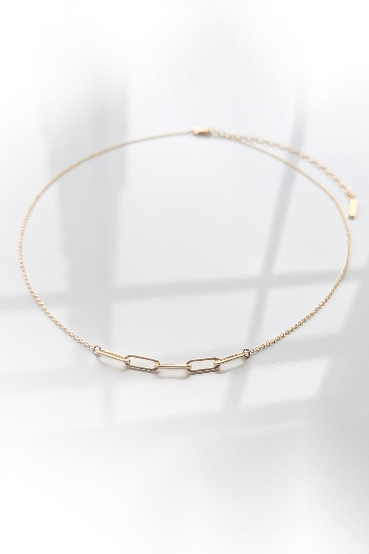 An everyday piece of jewelry with a CORA NECKLACE BY Thatch and a small link.-15232401408193