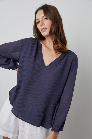 Marilyn Blouse Postman Tammy Short White Front