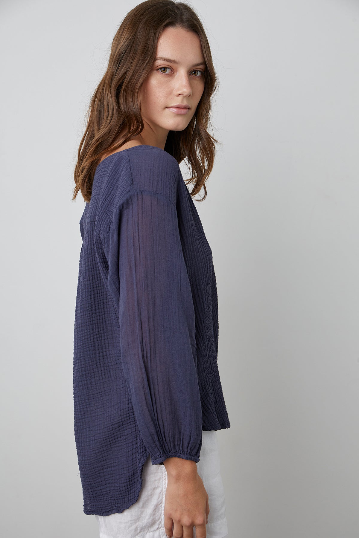 Marilyn Blouse Postman Tammy Short White Side