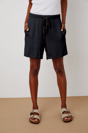 Janey Shorts Navy Front