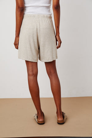 Janey Short in Oatmeal Back