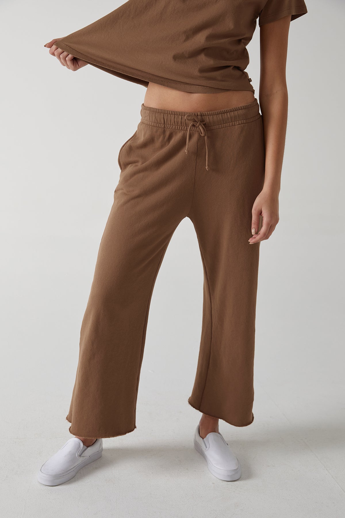 Montecito Sweatpant in hazelnut brown front-25338380452033
