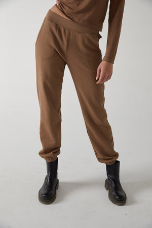 Zuma Sweatpant in hazelnut front