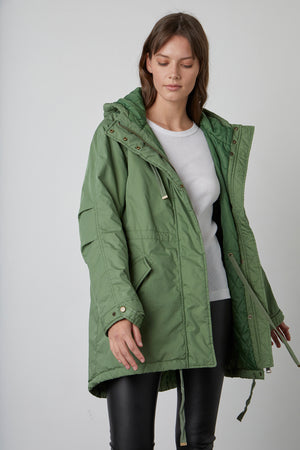 Nicki Jacket Evergreen Berdine Leggings Front