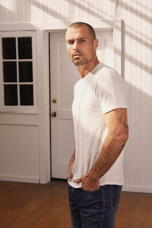 ANTON CREW NECK TEE