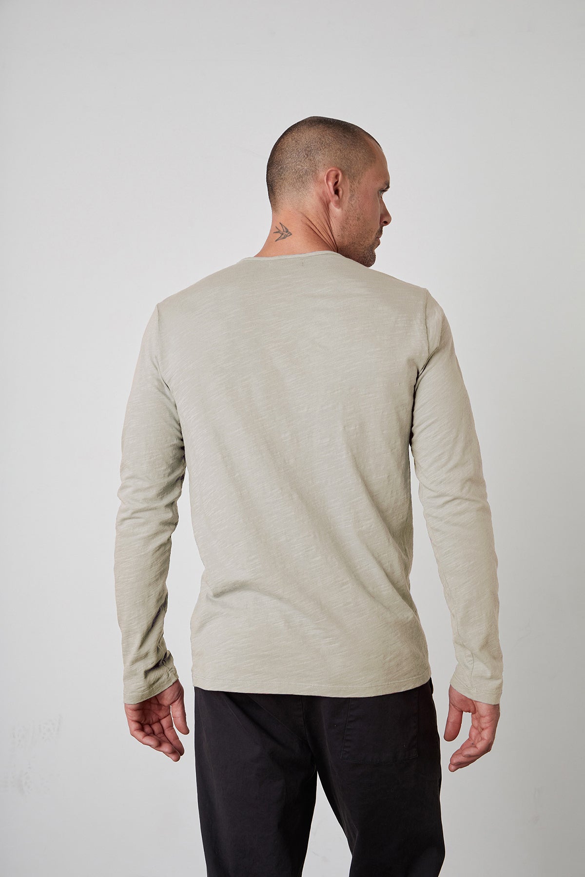 Simeon Raw Edge Cotton Slub Long Sleeve Tee in Straw Back