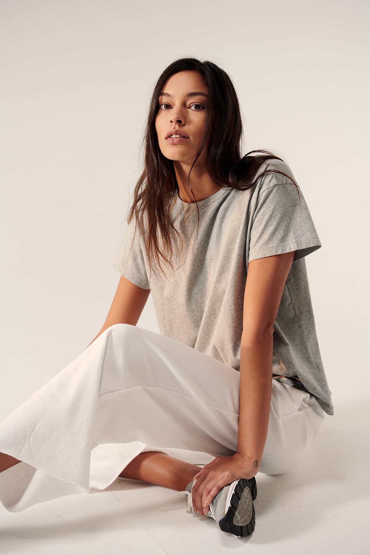 Topanga Tee Heather Gray with Montecito Sweatpant Beach Front & Side-22853017796801