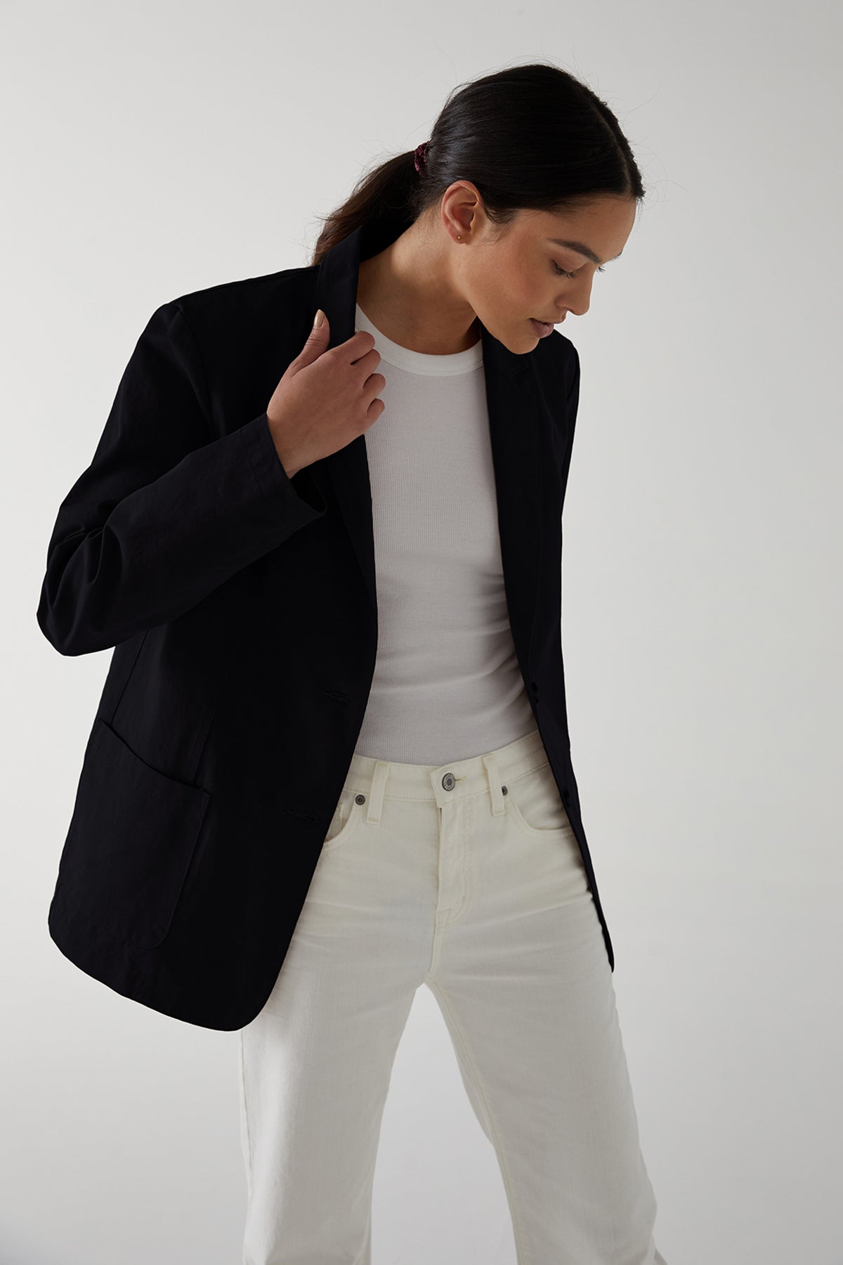 Velvet by Jenny Graham Oversized Echo Blazer in Vintage Black over Cruz Tank Top in White with White Denim Side and Front-25154551120065
