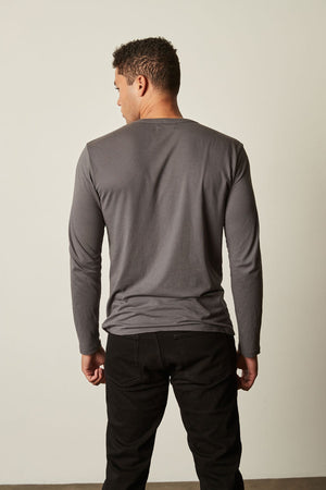 Alvaro Henley Carbon Back
