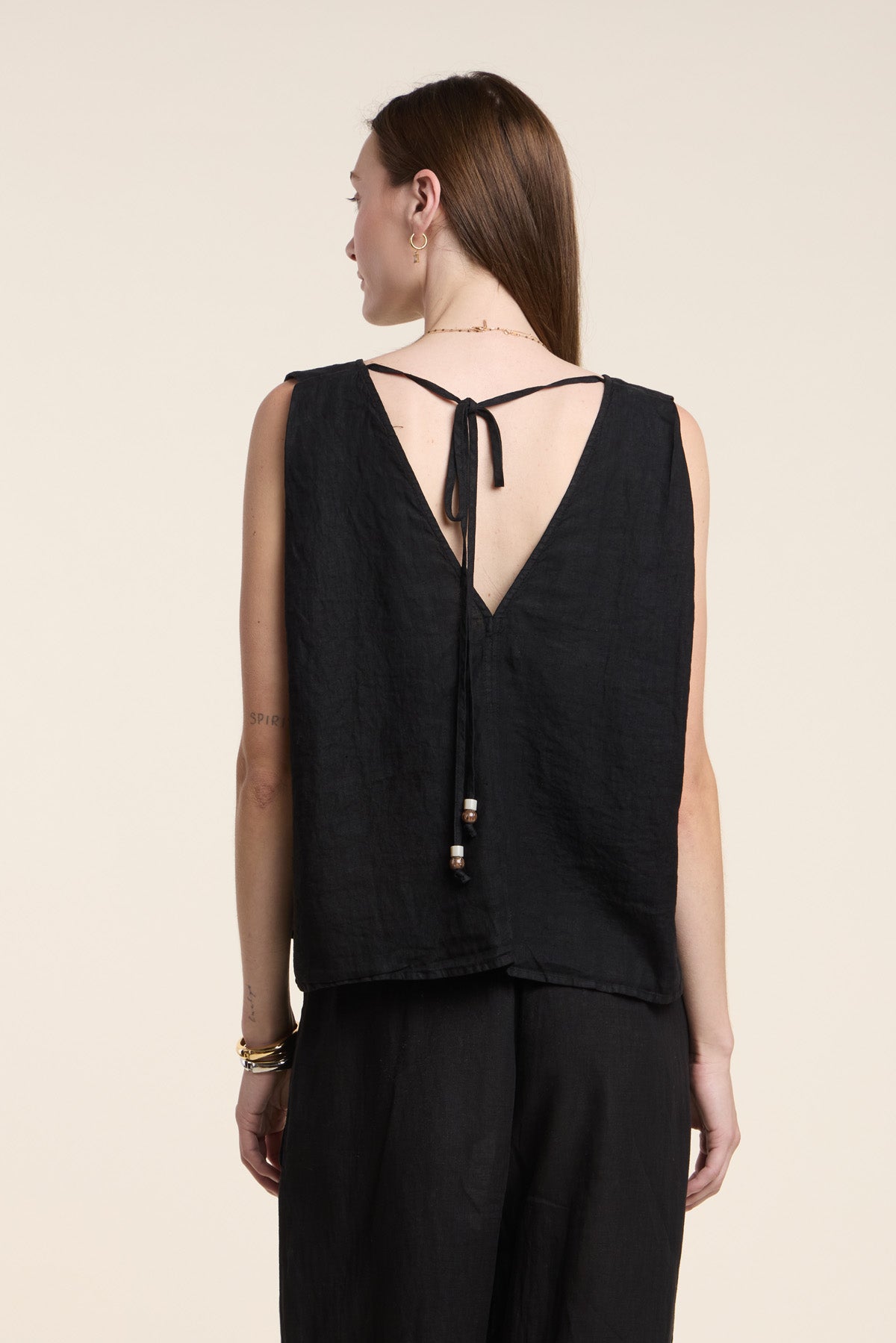 RENNA WOVEN LINEN SLEEVELESS V NECK TOP Velvet By Graham Spencer renna-woven-linen-sleeveless-v-neck-top-velvet-by-graham-spencer