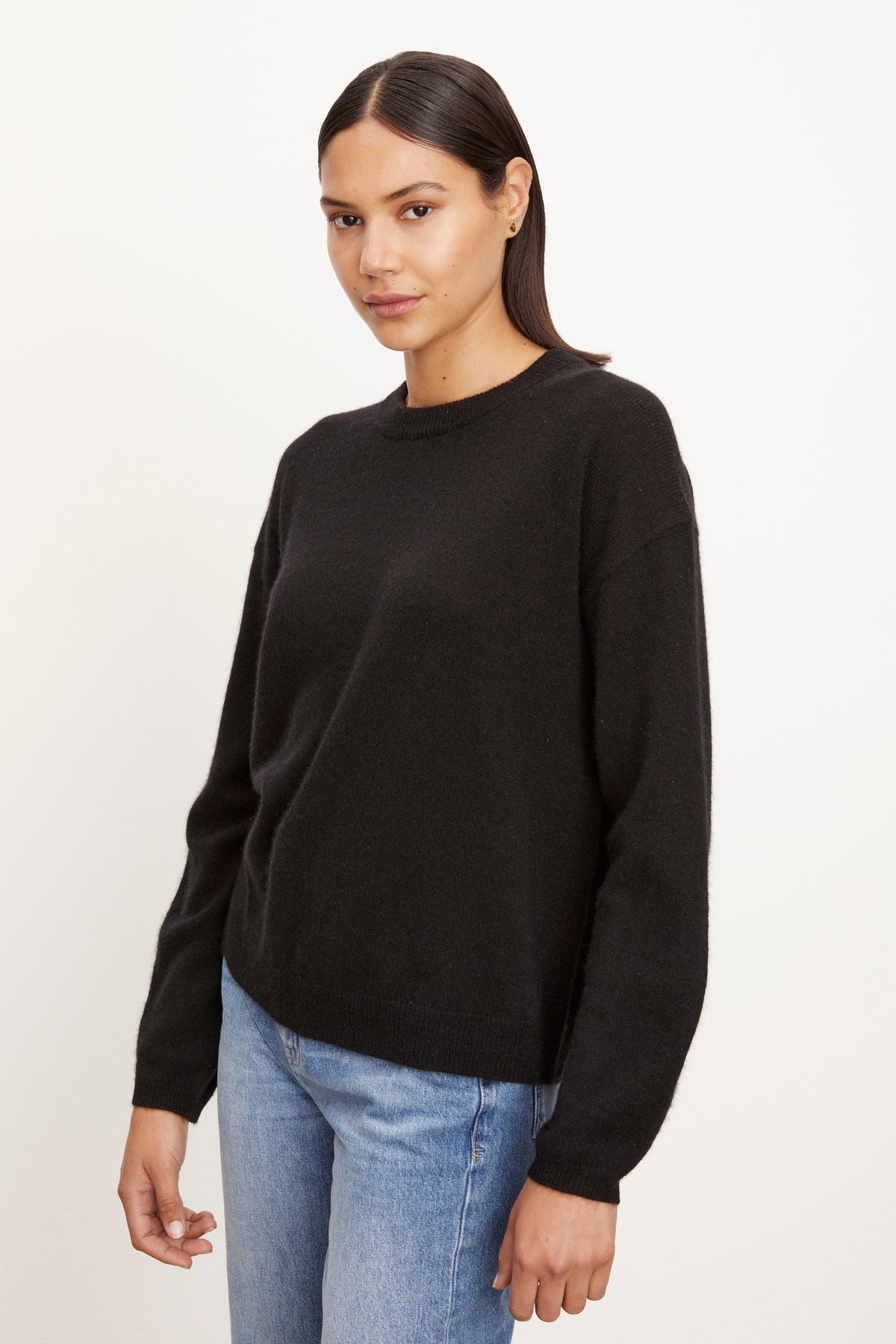 The BRYNNE CASHMERE CREW NECK SWEATER in black, from Velvet by Graham & Spencer.-26883604218049