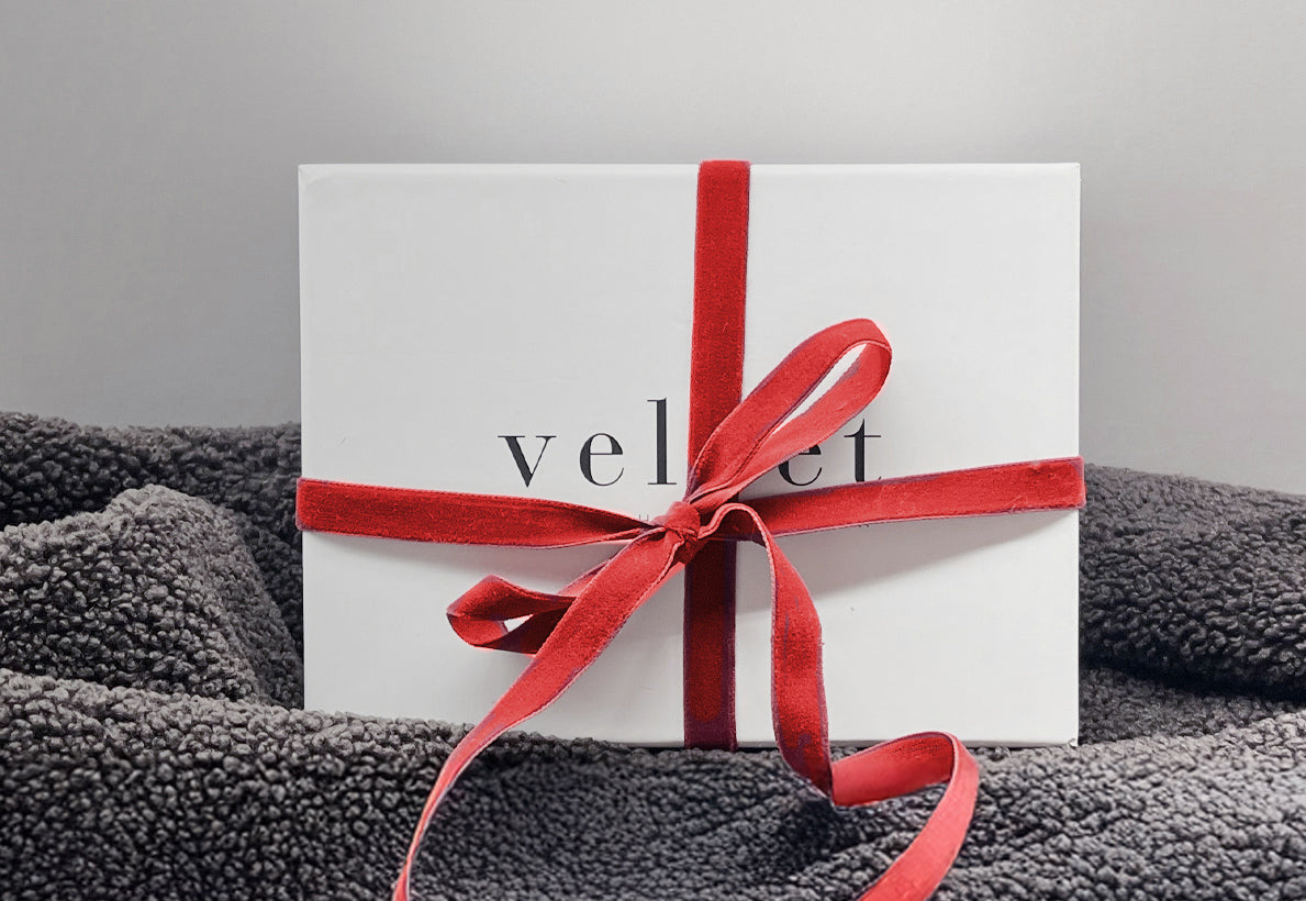  Mobile 2025 Holiday Gift Guide 