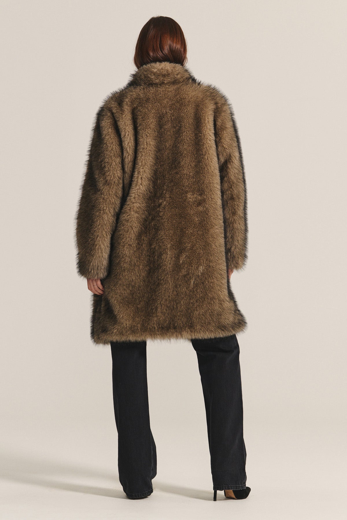ADALYNN LUXE FAUX FUR JACKET – Velvet by Graham & Spencer
