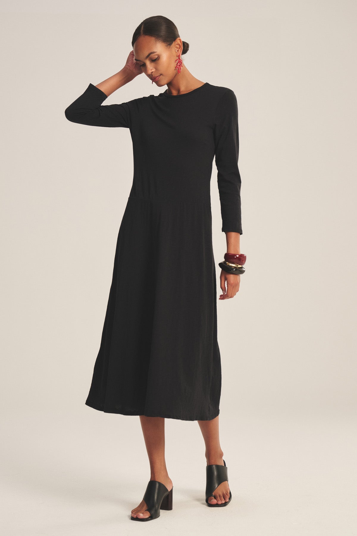 RIVER COTTON SLUB 3/4 SLEEVE A-LINE MIDI DRESS – Velvet by Graham & Spencer