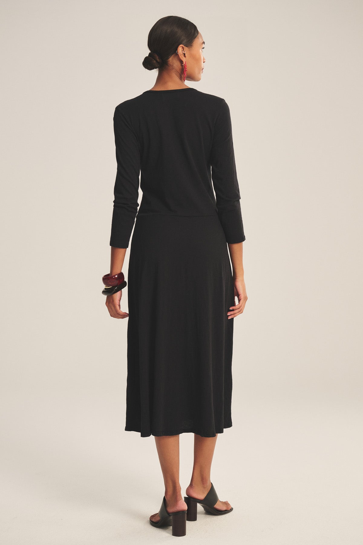 RIVER COTTON SLUB 3/4 SLEEVE A-LINE MIDI DRESS Velvet by Graham & Spencer RIVER COTTON SLUB 3/4 SLEEVE A-LINE MIDI DRESS Velvet by Graham & Spencer