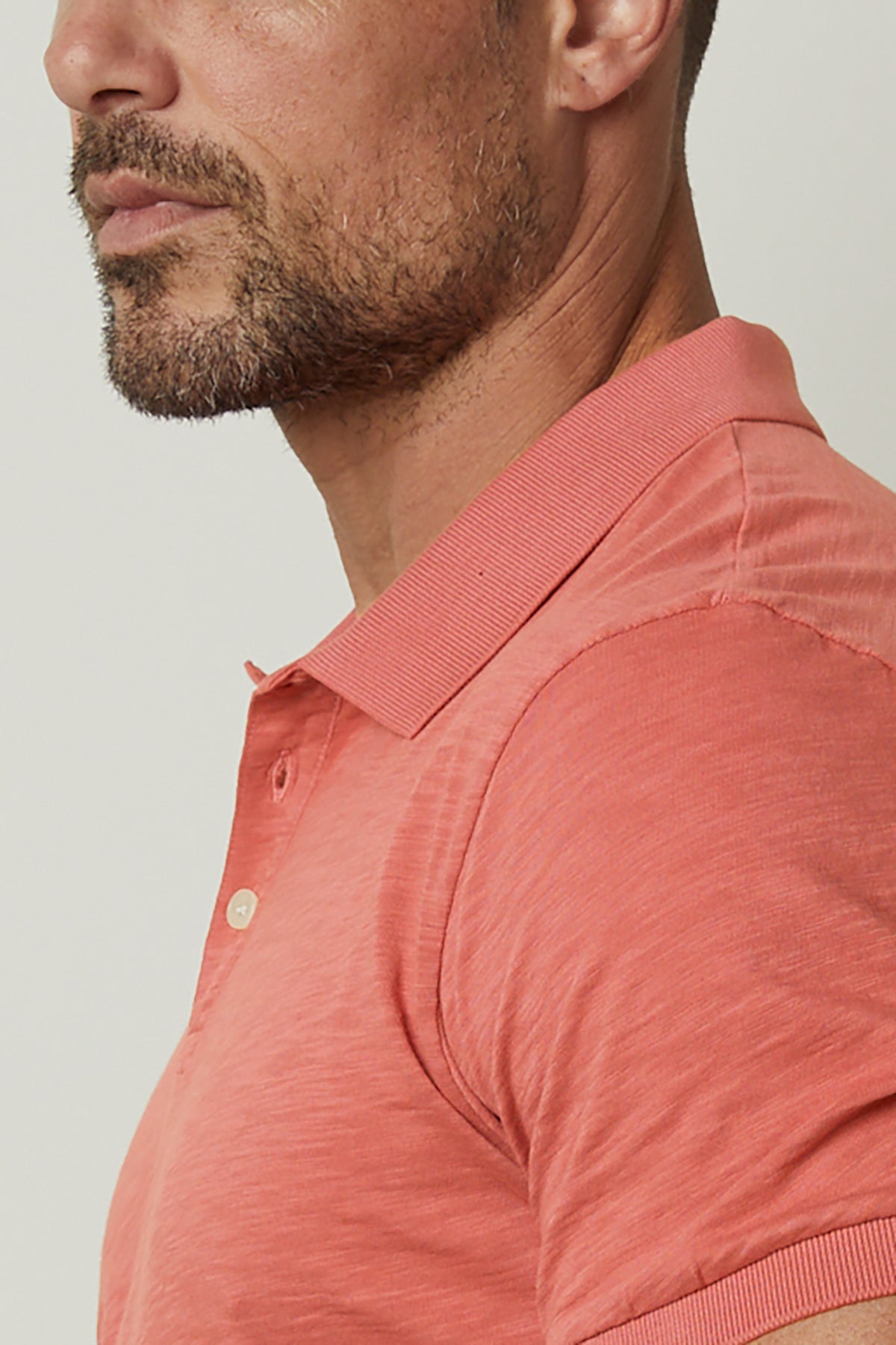 Niko Polo in goa close up detail-26631353434305