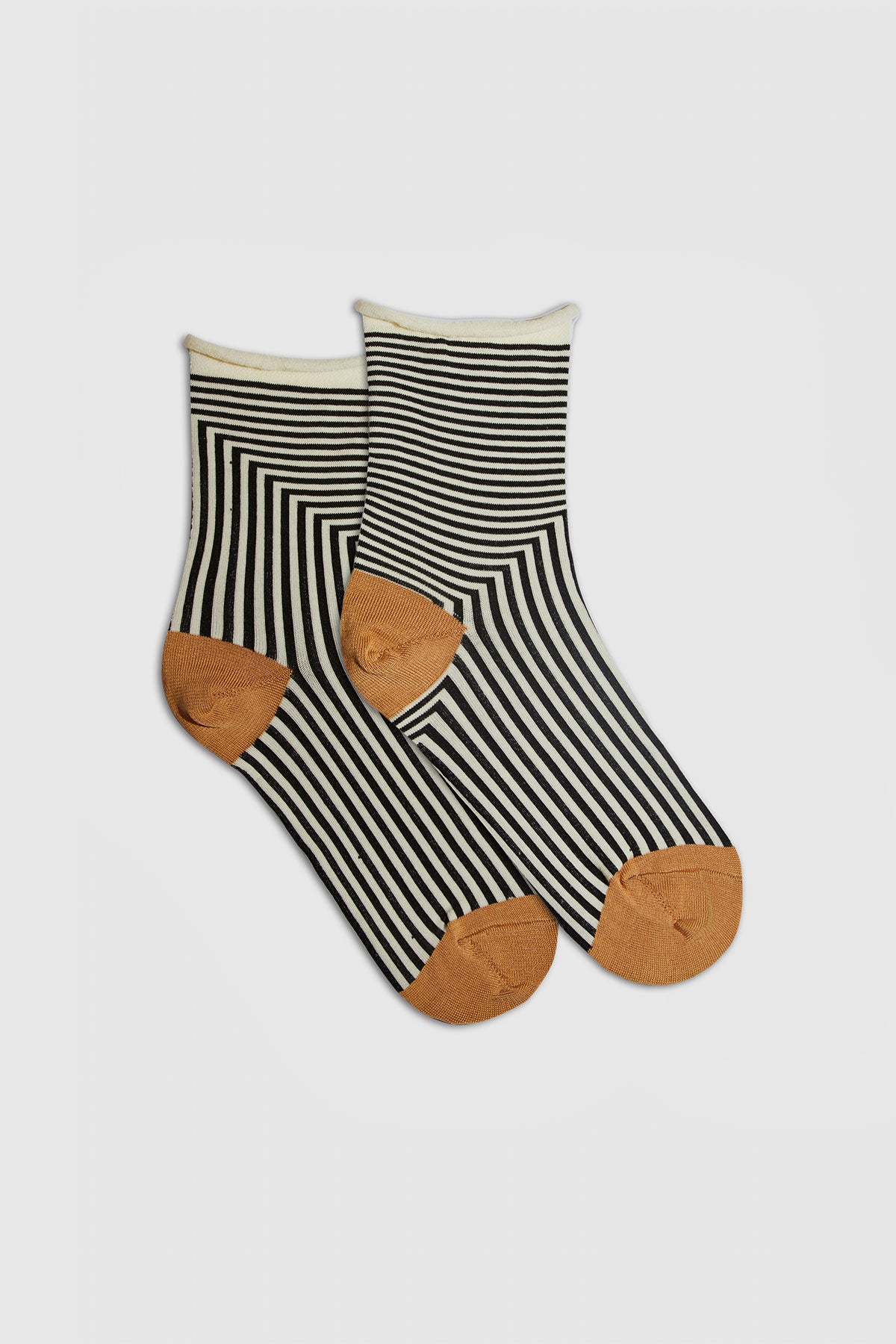 CORBUSIER CREW SOCKS BY HANSEL FROM BASEL – Velvet by Graham & Spencer