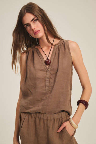 トップス LINEN SLUB TANK TOP teak brown トップス LINEN SLUB TANK TOP teak brown LINEN SLUB TANK TOP