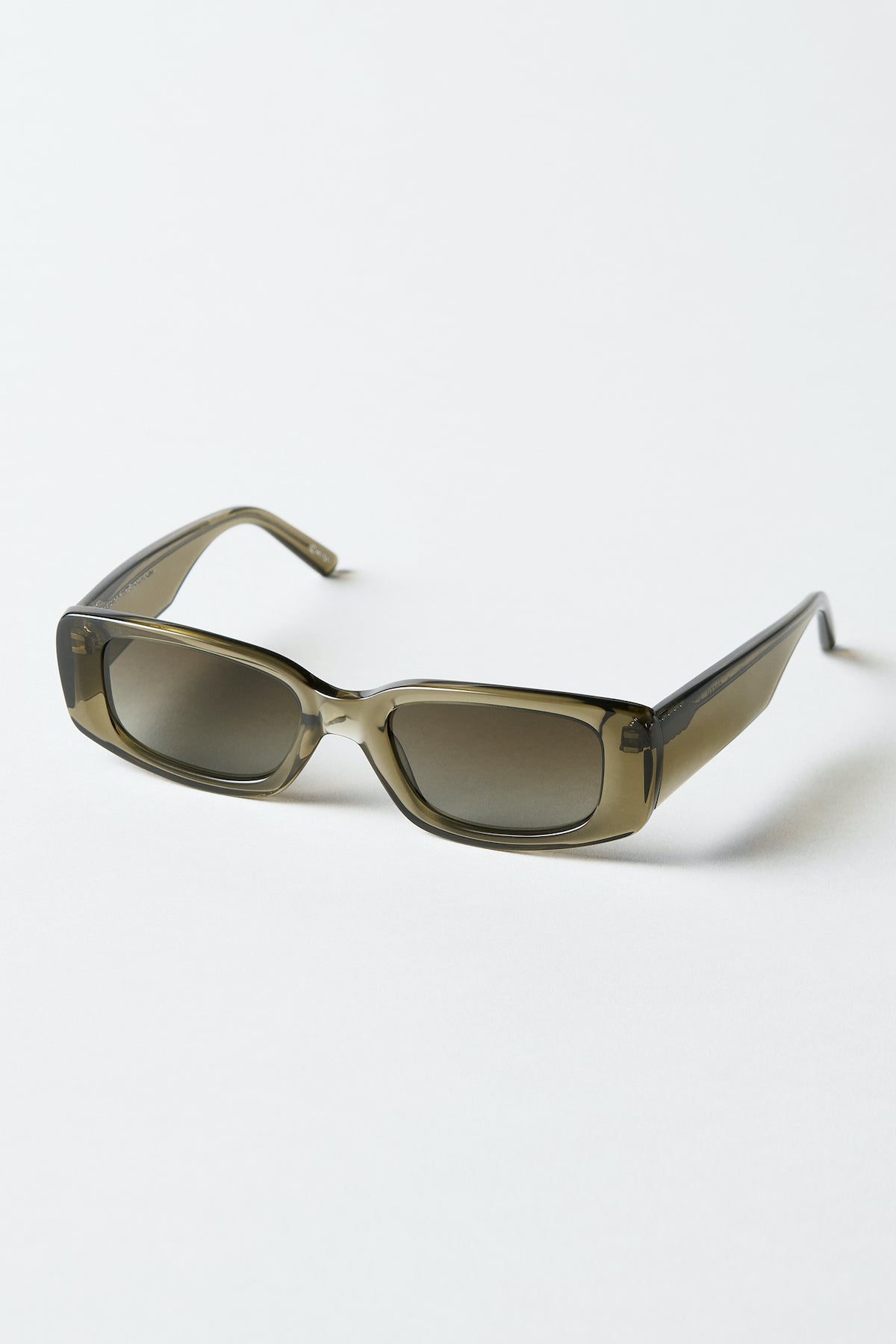   10.2 Chimi Sunglasses Green Side 