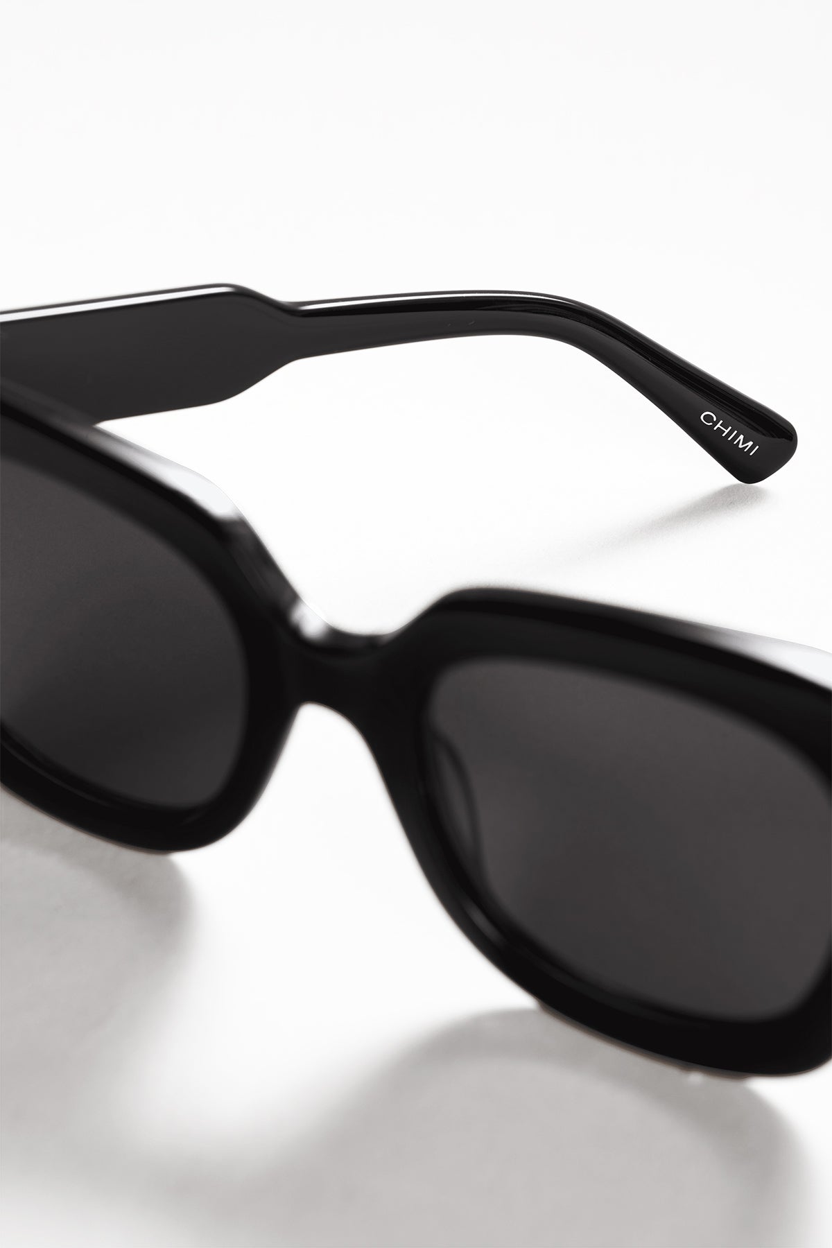 Chimi 08 Sunglasses Black Detail-22132856586433