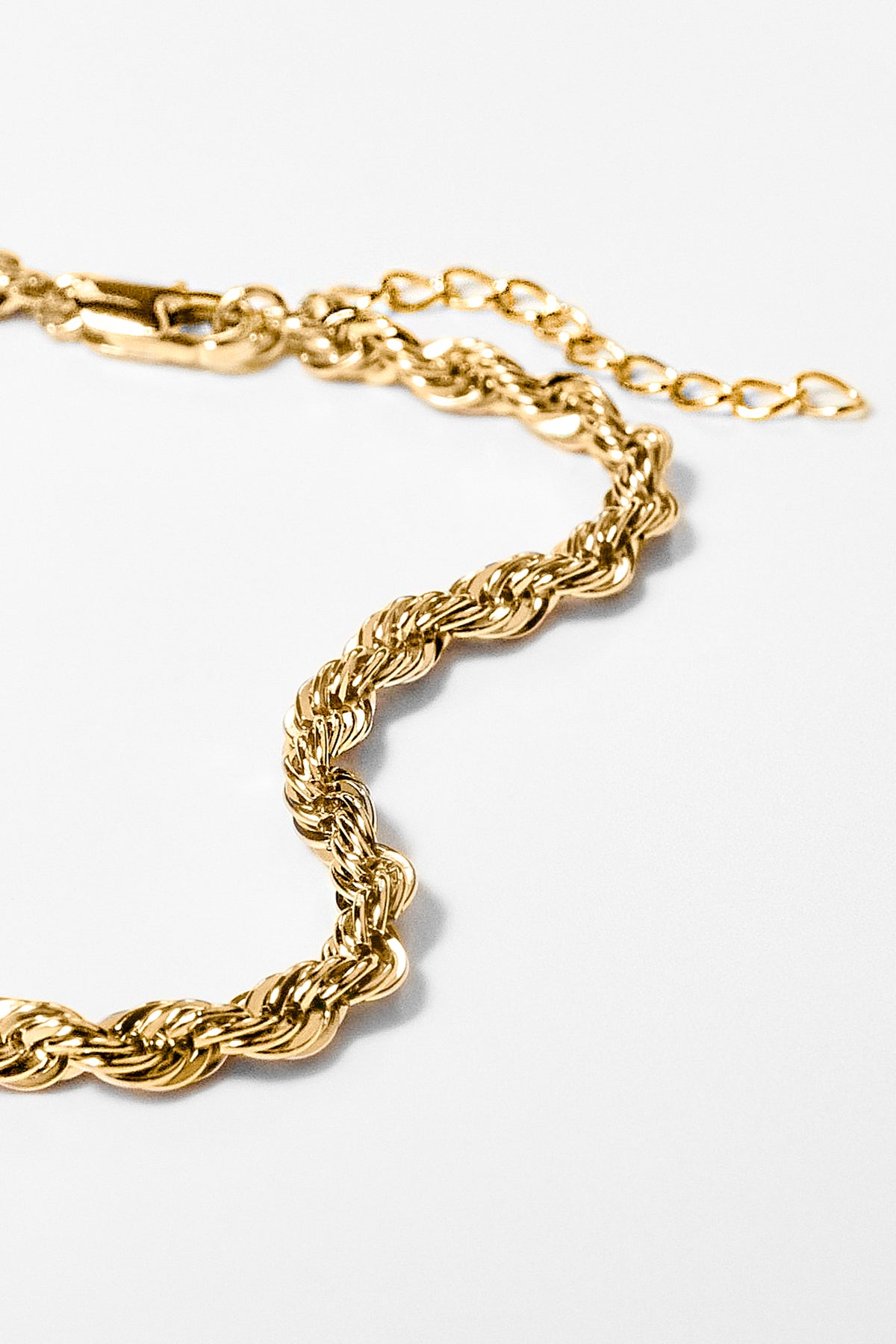 Mini Bowie Robe Bracelet Gold by Thatch Detail-23749393023169