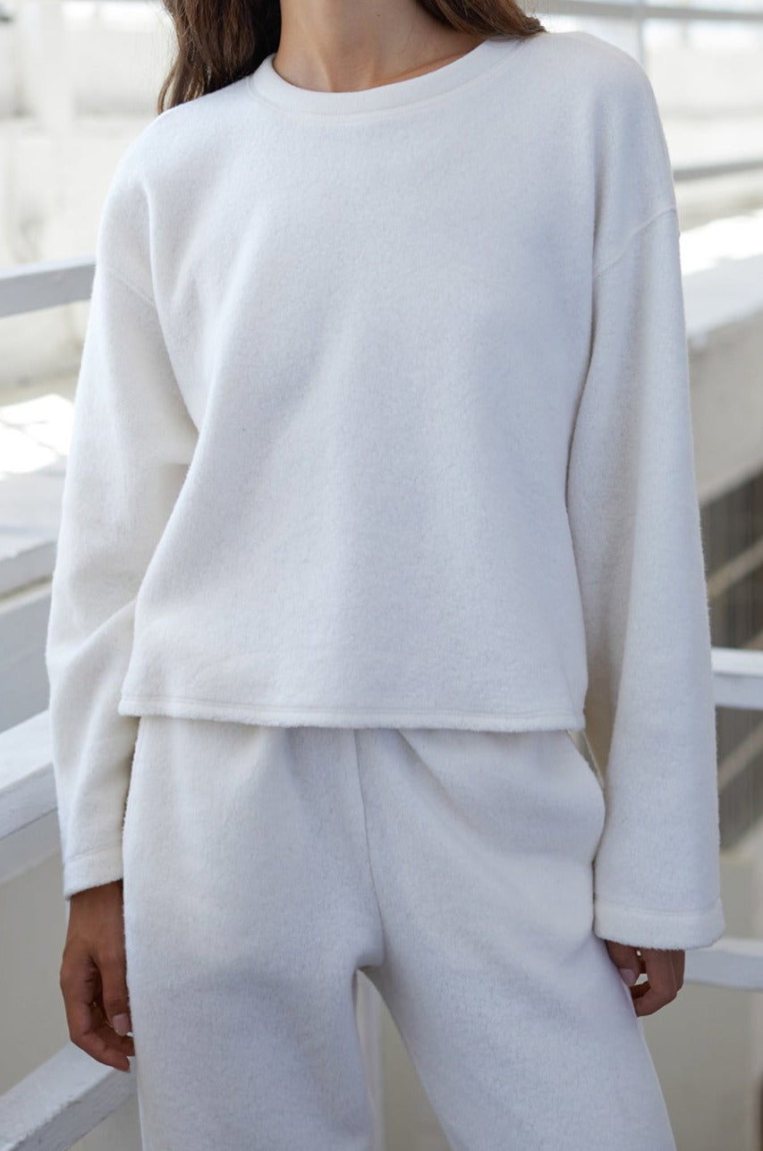 Arissa Sweatshirt Cream Front-23791448457409