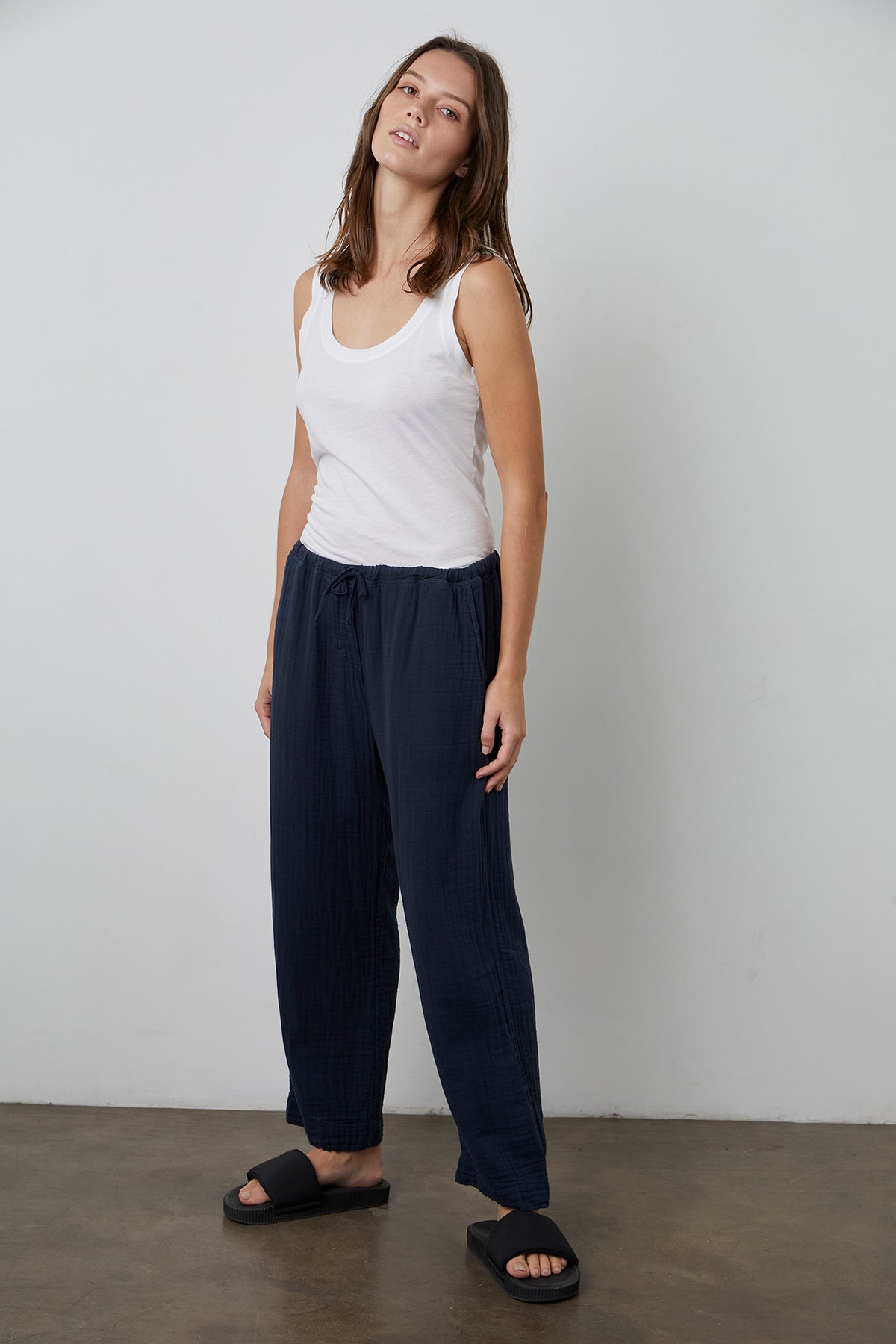 Franny Pant Shadow Mossy Tank White Front-20754056642753