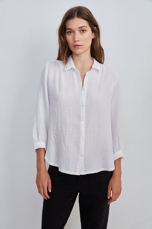 DAYNA 3/4 SLEEVE BUTTON-UP BLOUSE
