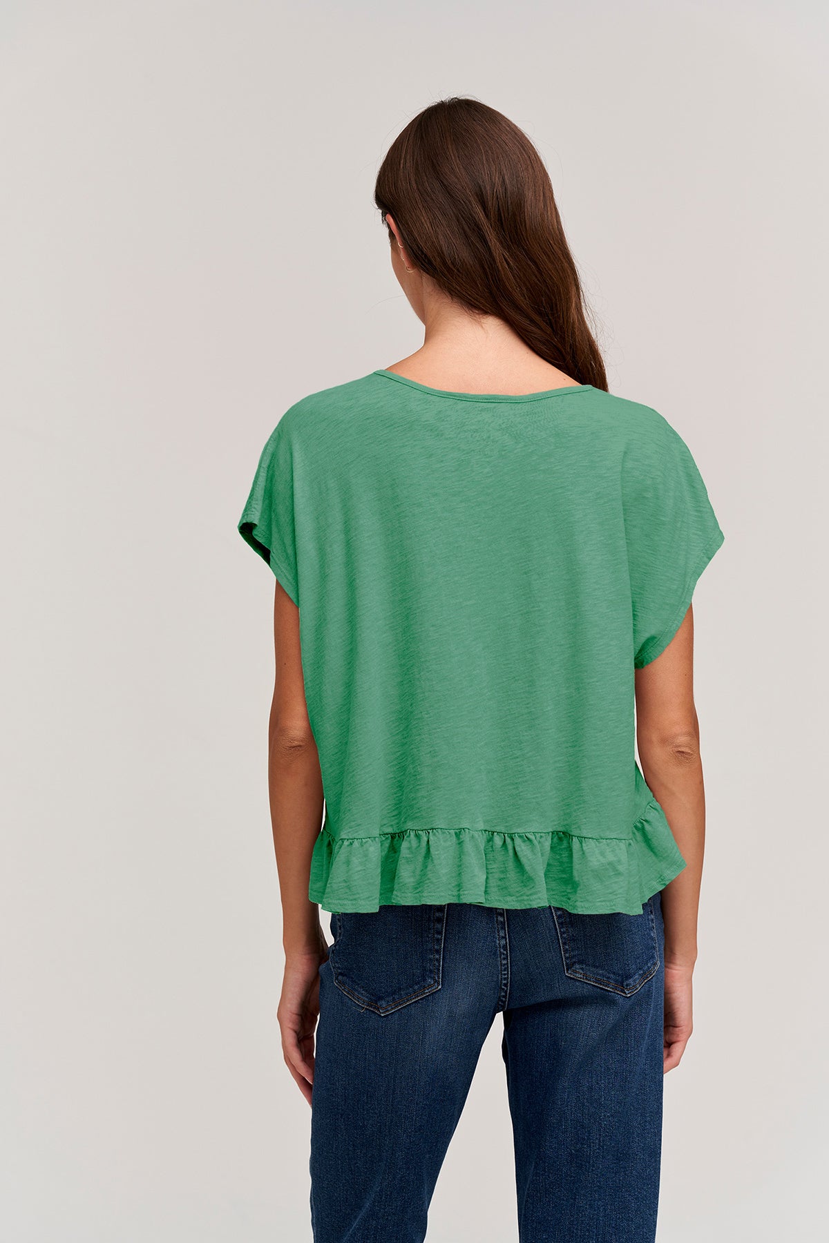   Rhye V-Neck Tee Amazon Back 