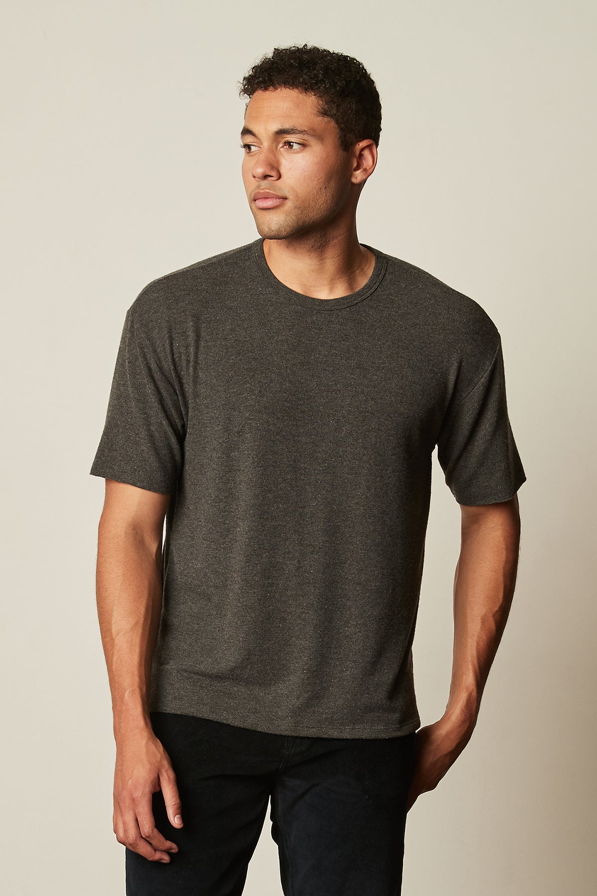   Newall crew neck shirt in dark heathered grey anthracite color front 