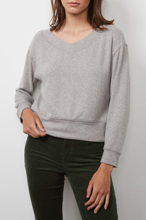 Sloe Cropped Sweater Grey