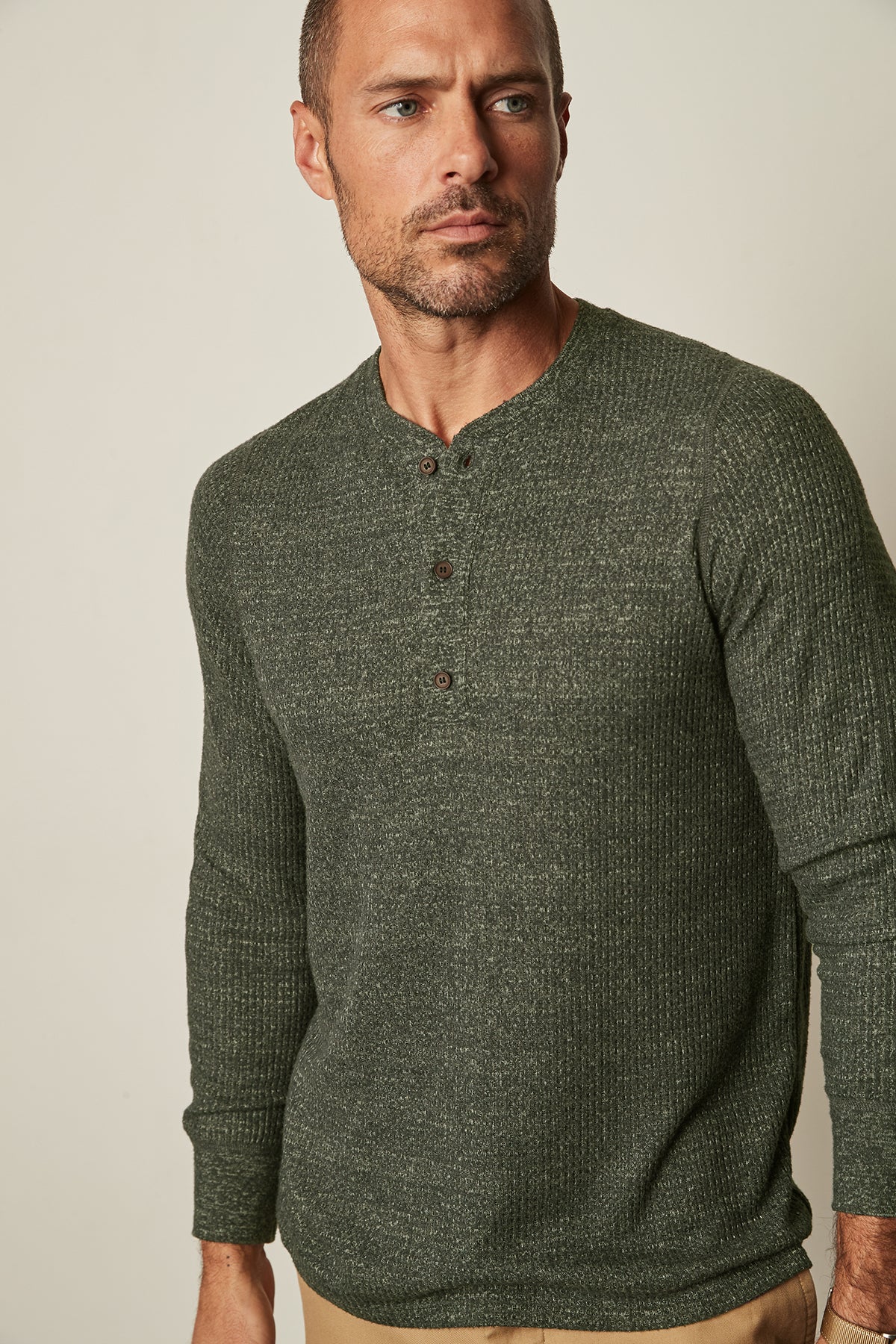 Anthony Thermal Henley front detail moss green-25483957534913