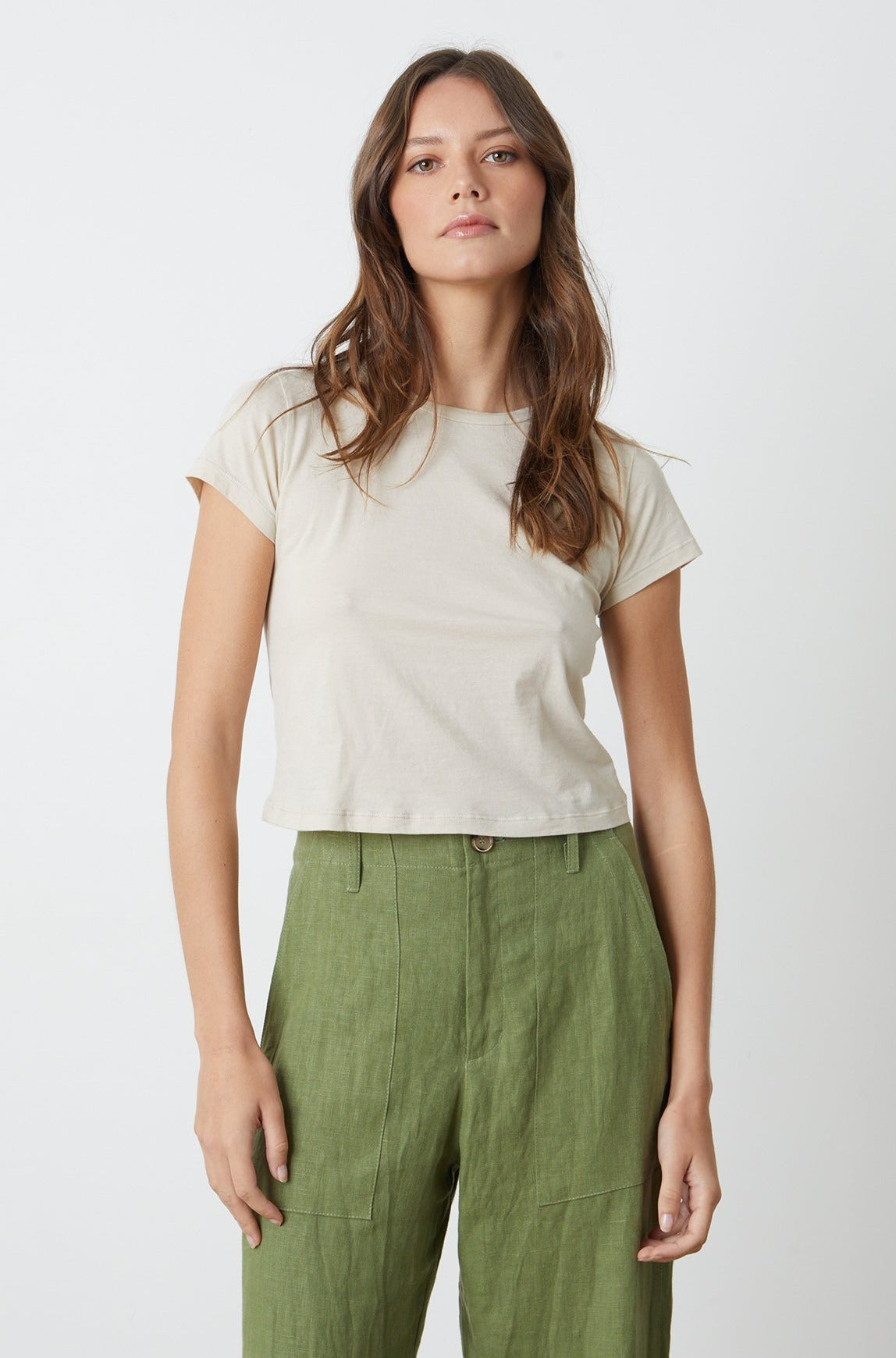   Nina Tee in bisque with Dru pant in basil front 