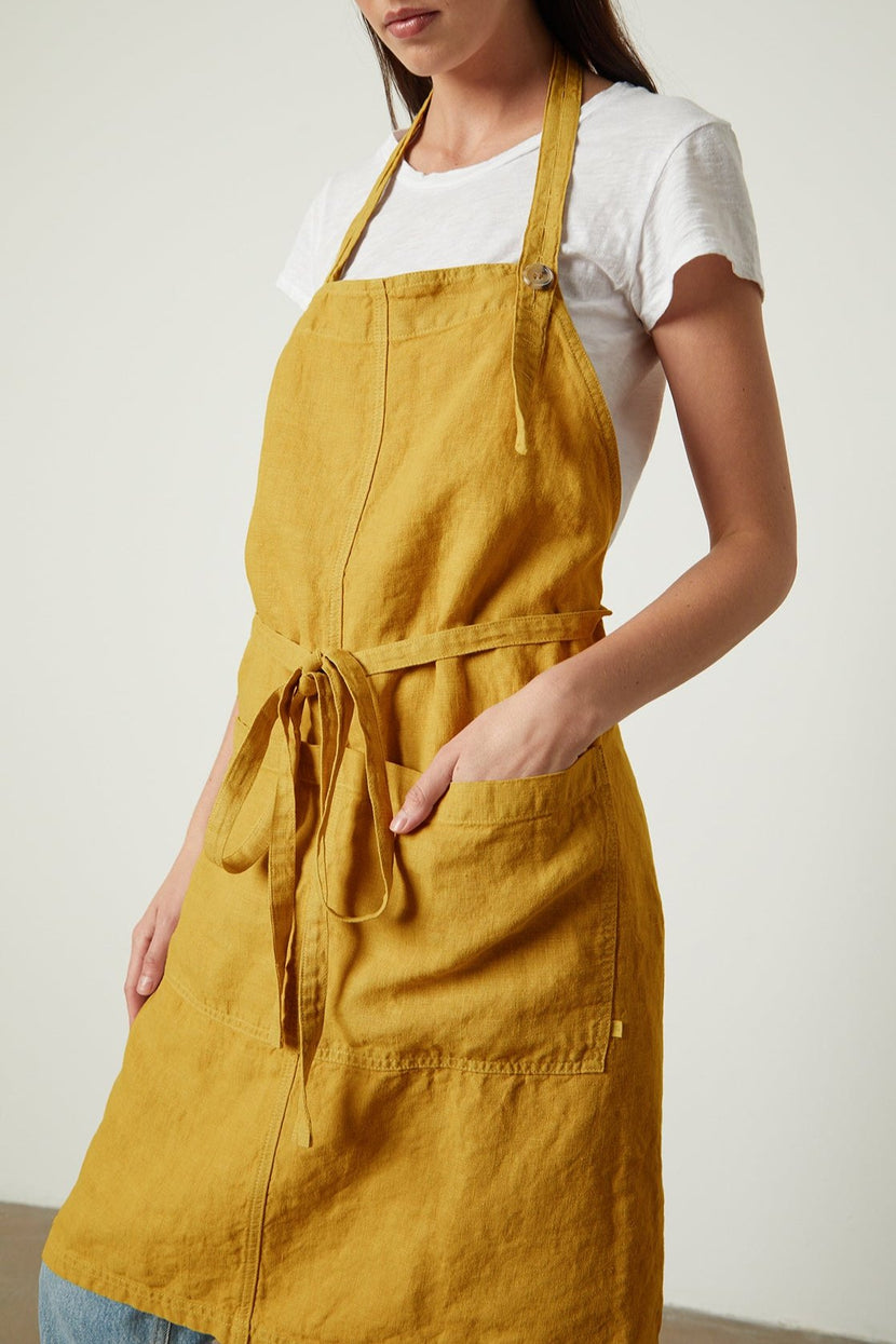 LINEN APRON