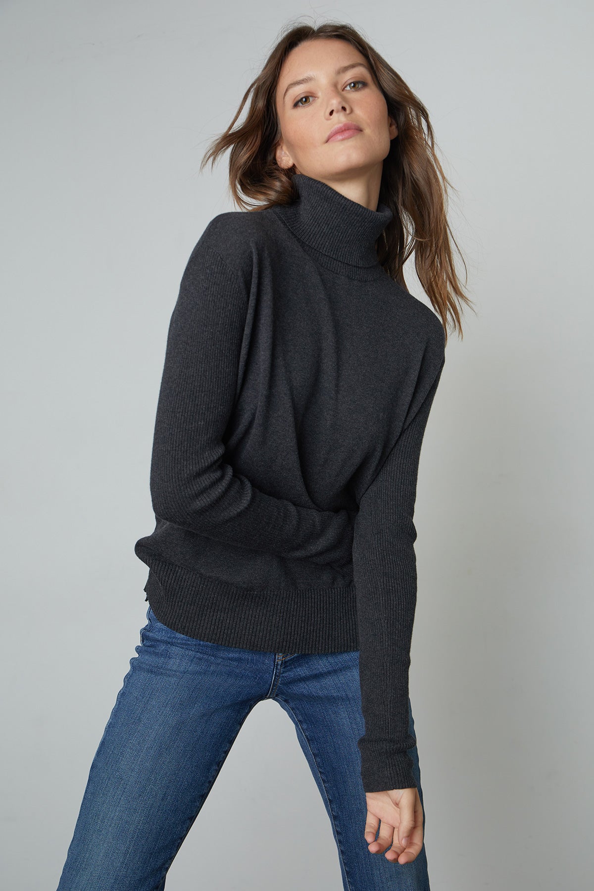   Lux Cotton Cashmere Renny Turtleneck Sweater in dark grey cinder front 