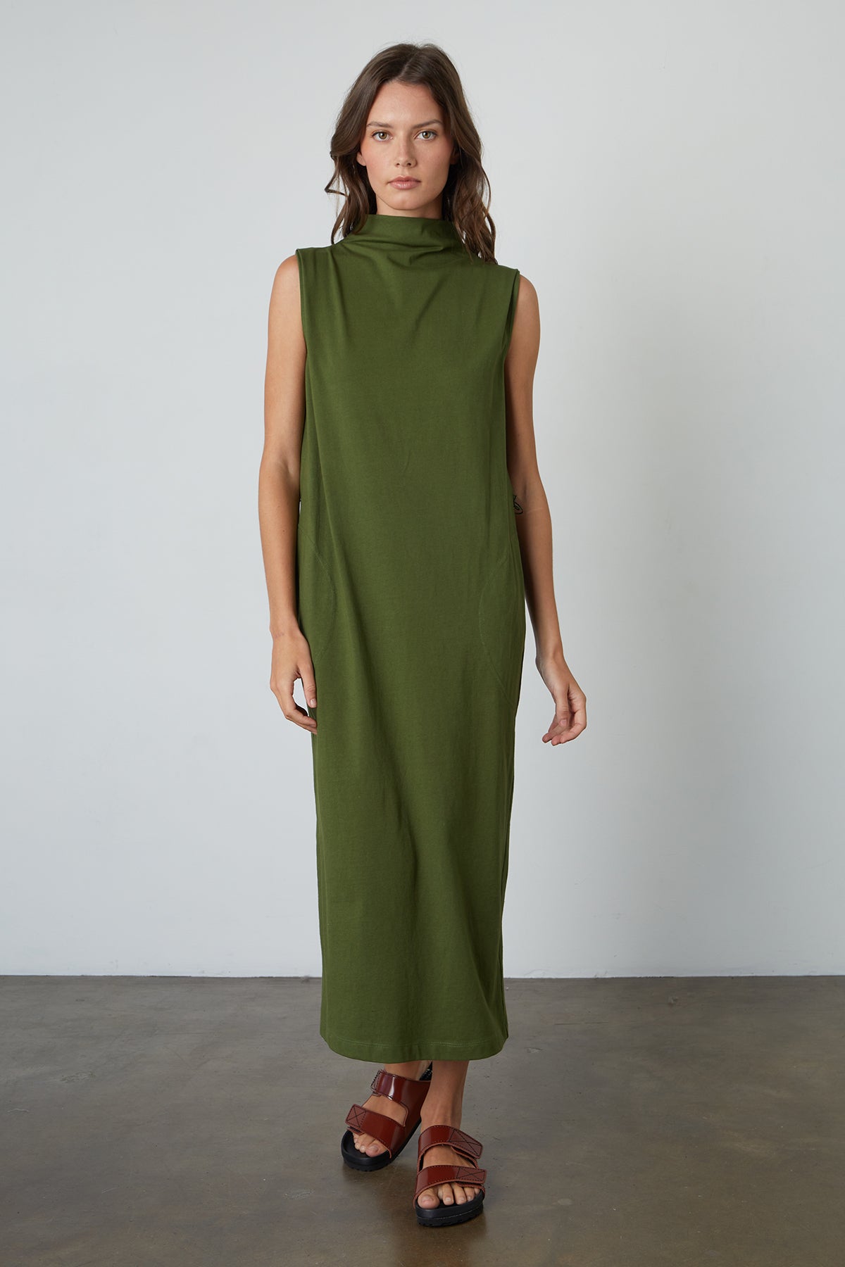   Hydie Mock Neck Dress Structured Cotton in Evergreen front view 2 