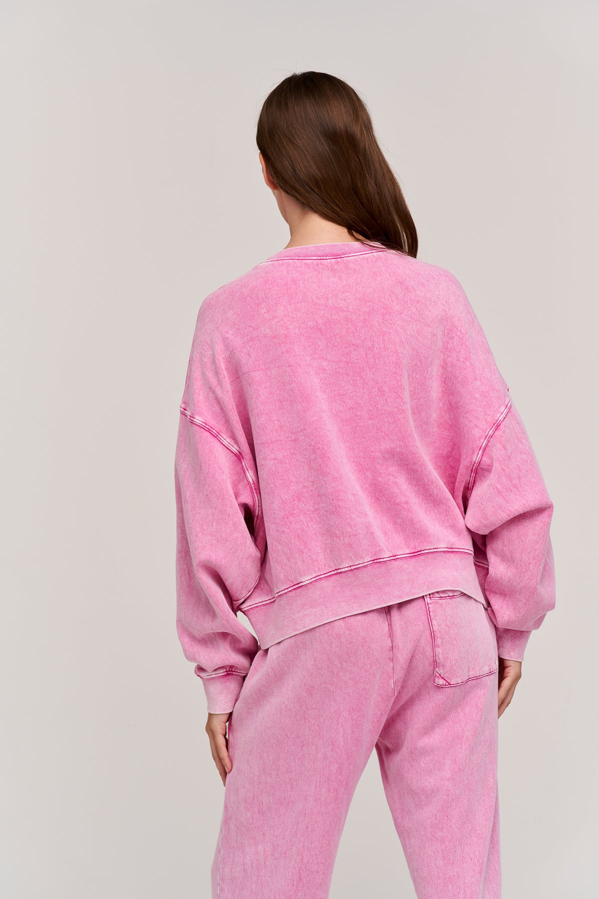   lindsey fleece sweatshirt pink back 