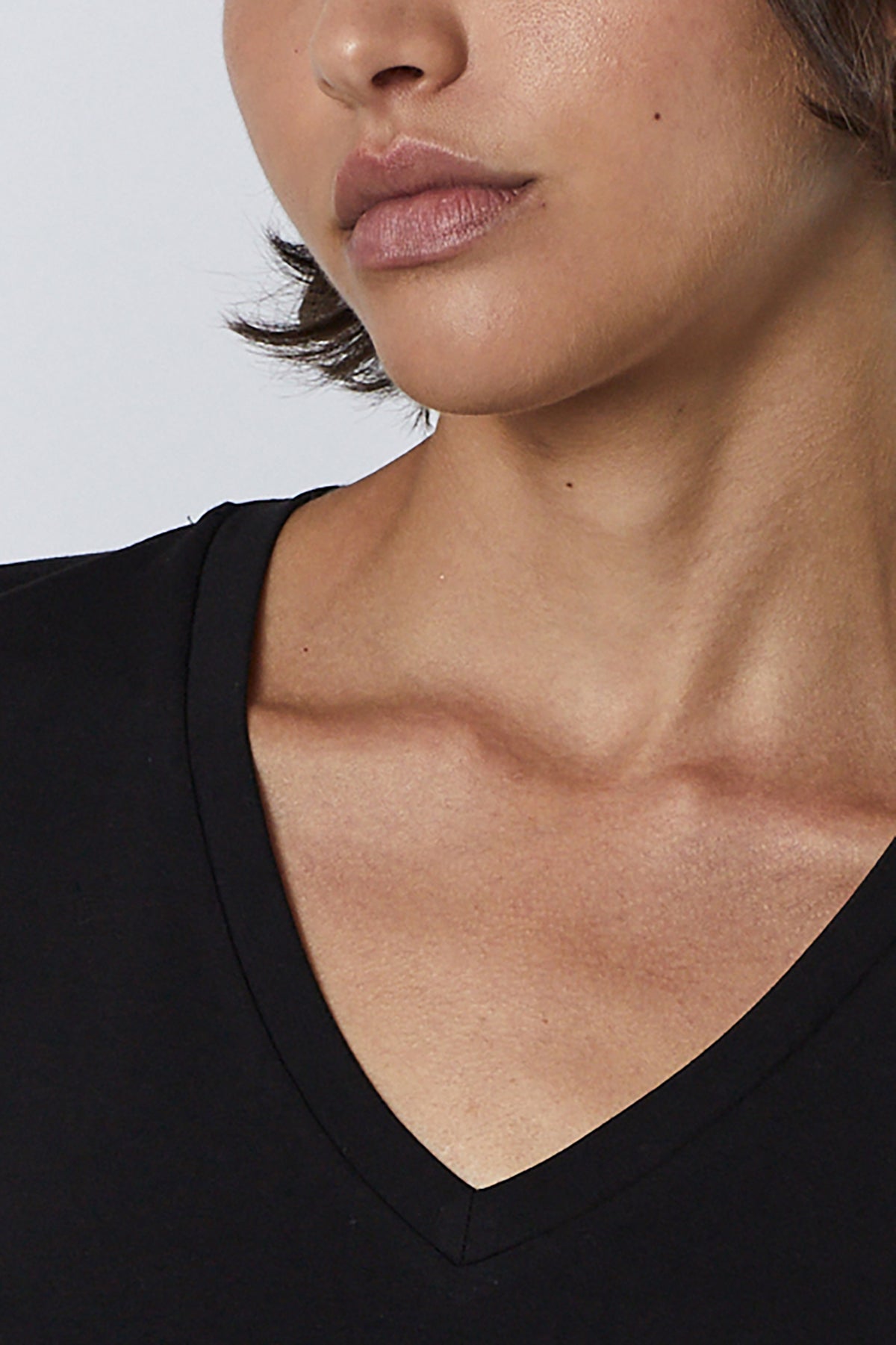   Runyon Tee in black close up neckline  detail 
