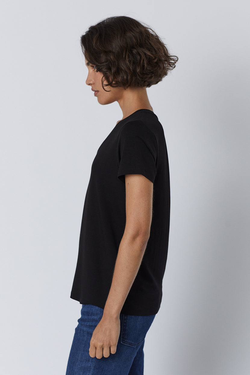 Runyon Tee in black with blue denim side
