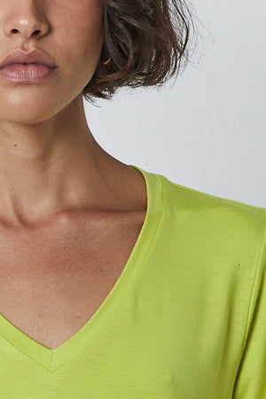 Runyon Tee in lime close up neckline detail