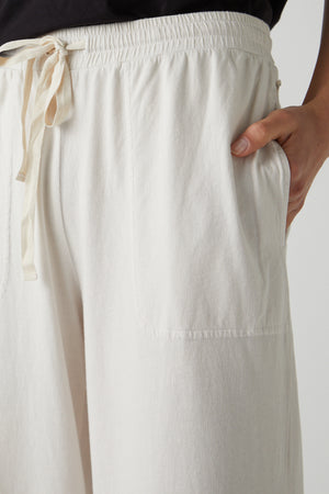 Pismo Pant in beach front pocket detail