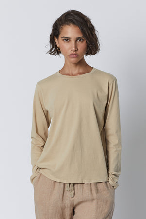 Vicente Tee in khaki front