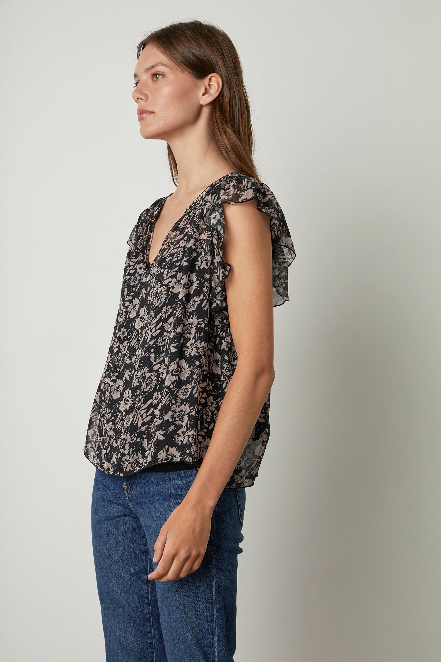   demi blouse black floral side 