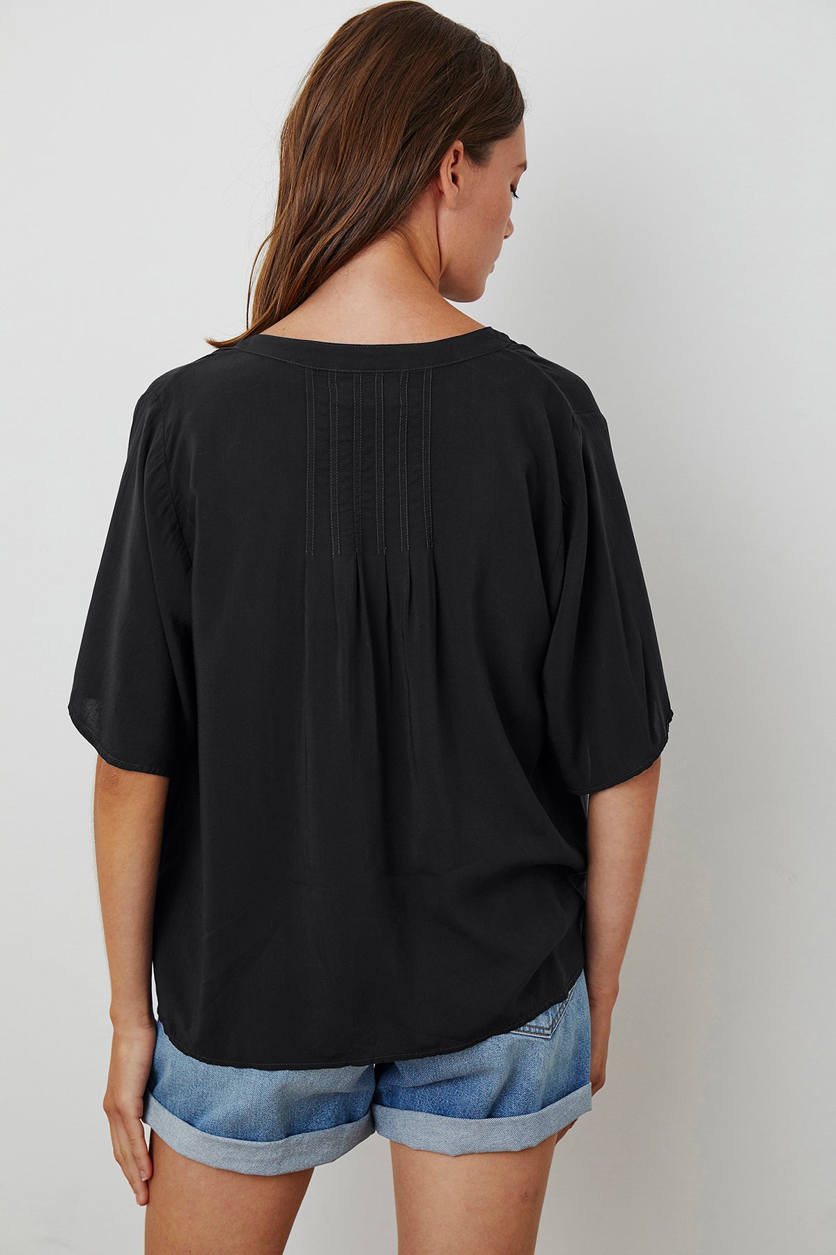   Jaycee Blouse Black Natalie Short Seaside Back 