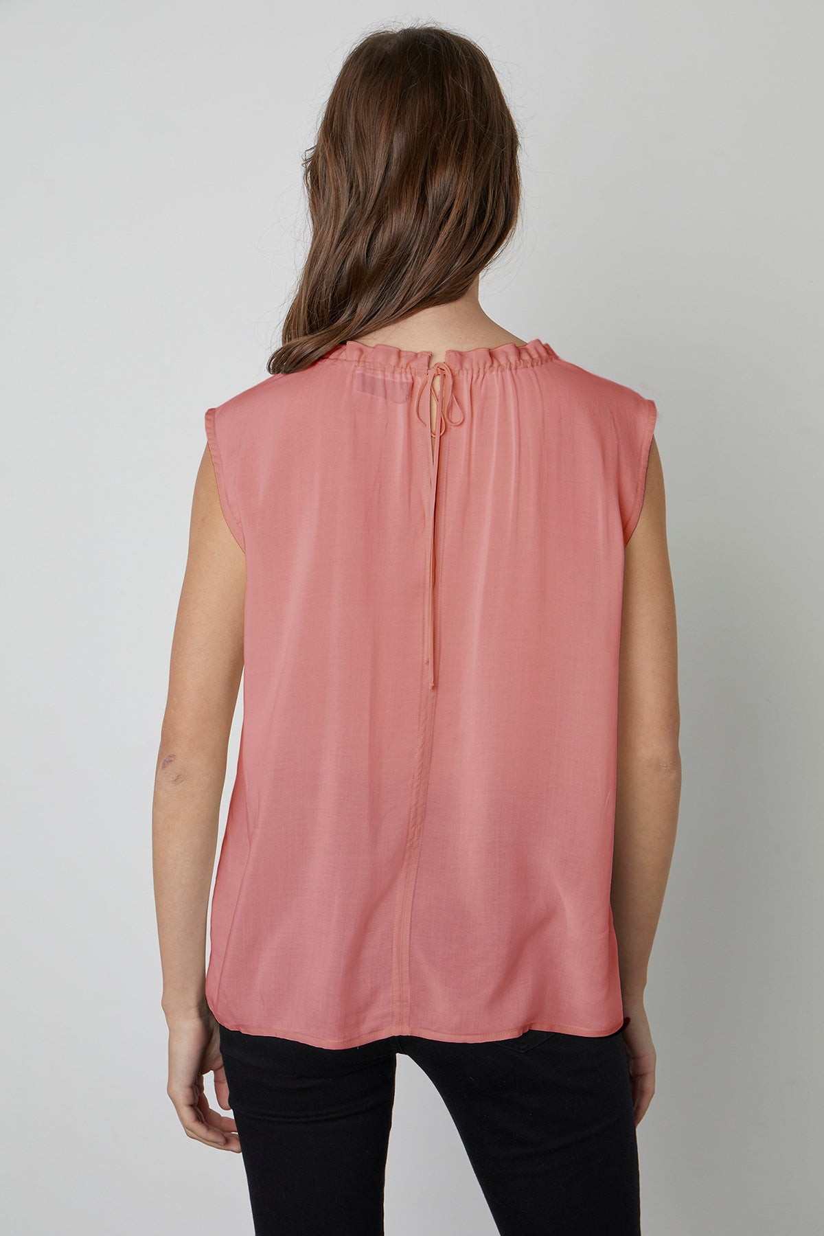   Wenna Sleeveless Blouse in Scallop Back 