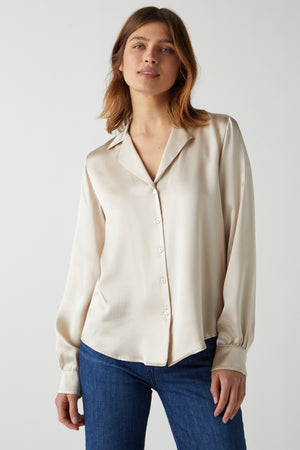 Soho Top in oyster front