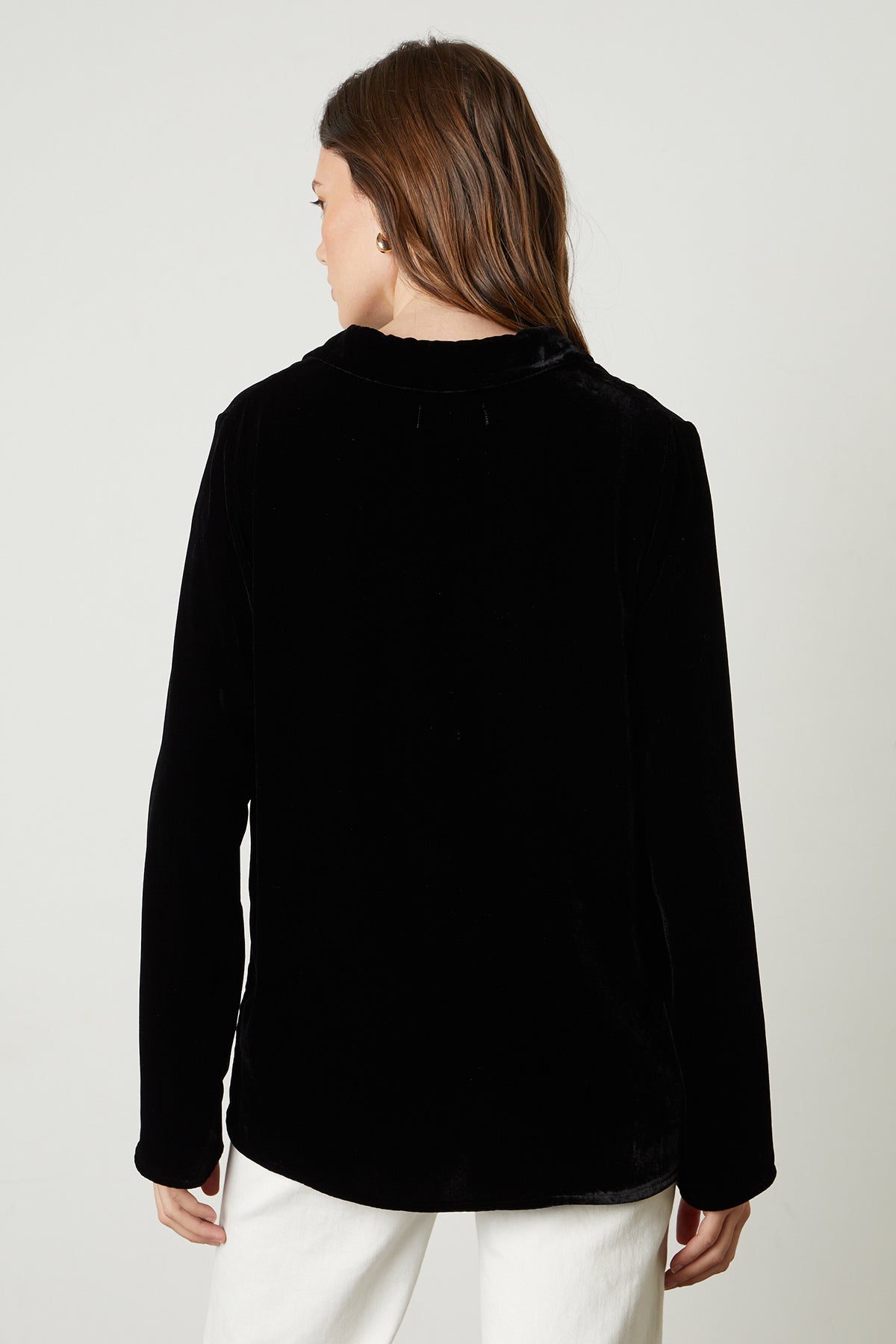 Jordy Silk Velvet Collar Top in black back-25548658409665